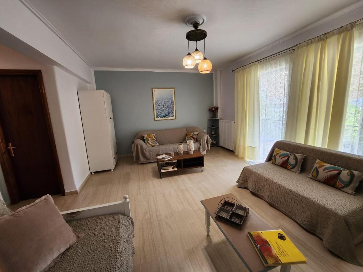 Queen Aspri Apartment 3' Min To The Beach! Antikyra Esterno foto