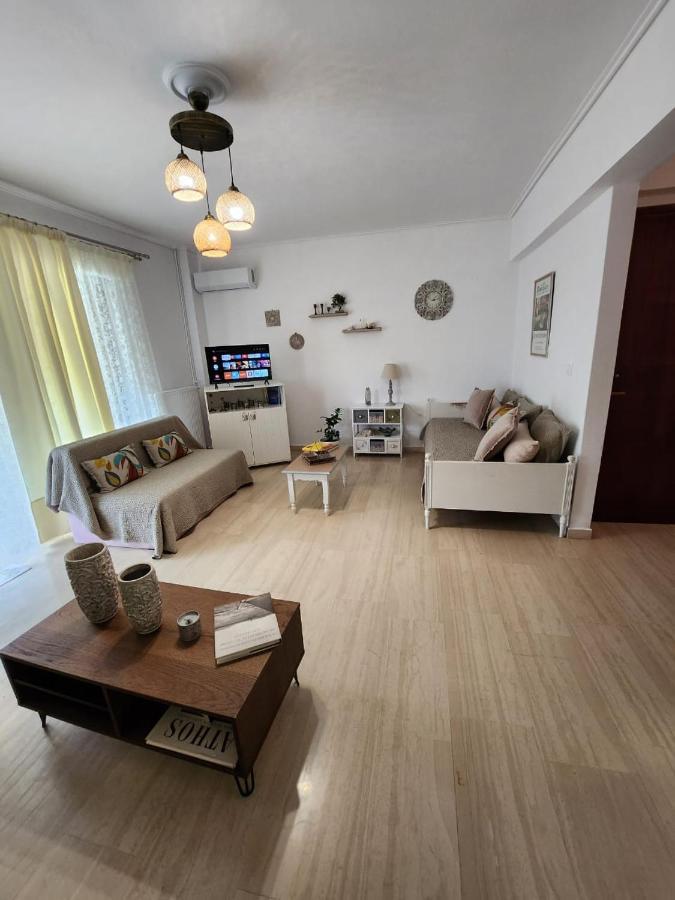 Queen Aspri Apartment 3' Min To The Beach! Antikyra Esterno foto